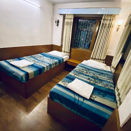 Souvenir Guest House Катманду Екстер'єр фото