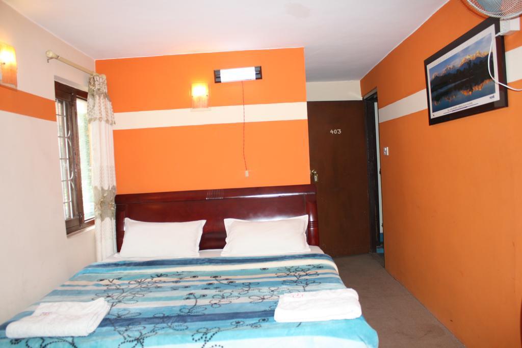 Souvenir Guest House Катманду Екстер'єр фото