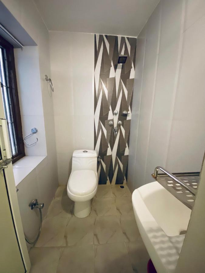 Souvenir Guest House Катманду Екстер'єр фото